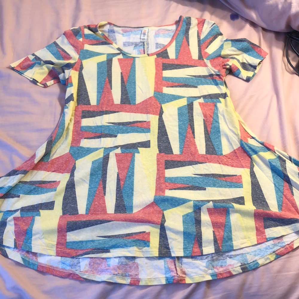 Lularoe perfect tee